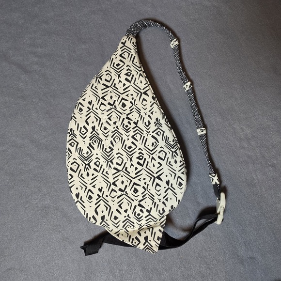 Kavu Mini Rope Bag Surf Eddy Pattern Crossbody Purse - Picture 2 of 9